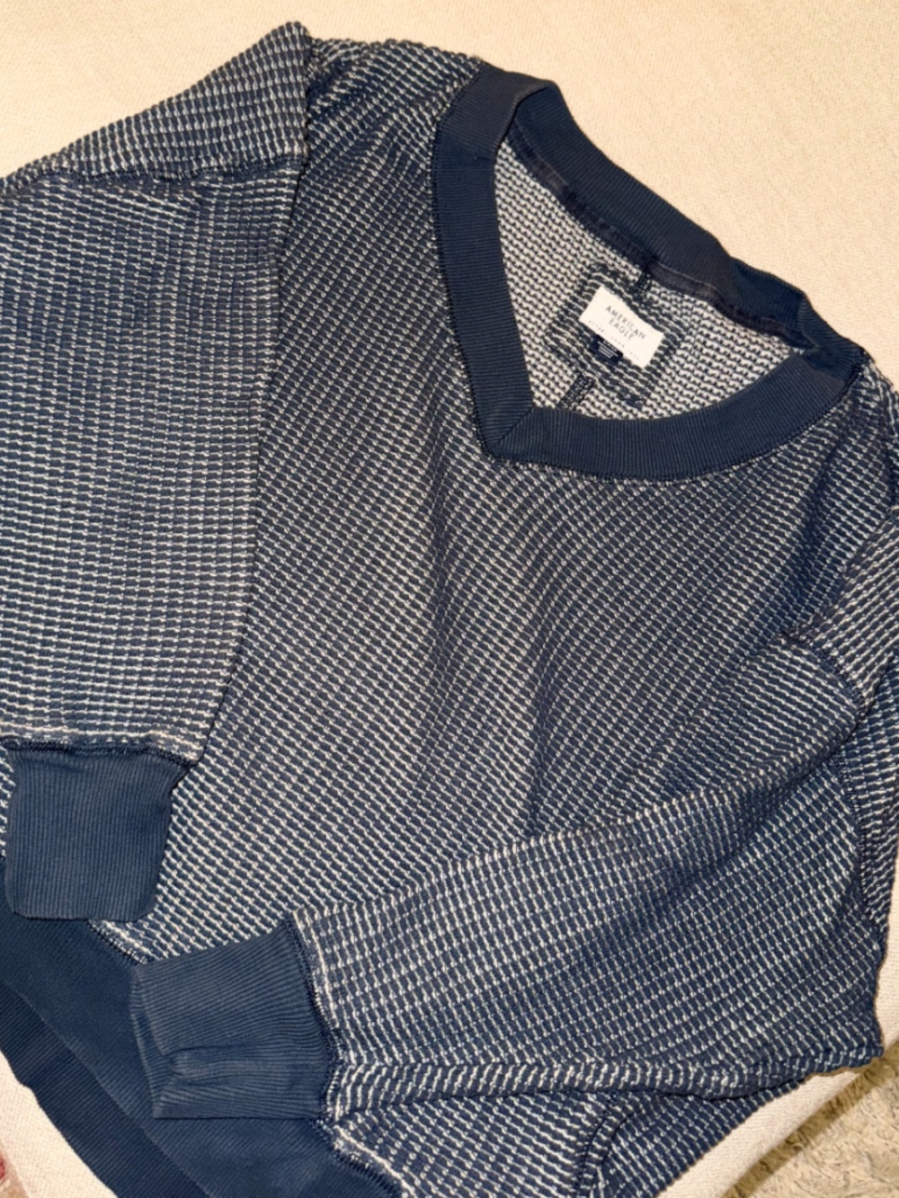 American Eagle Outfitters Navy and White V‑Neck Sweater
